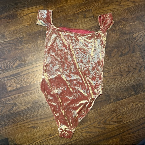 Urban Outfitters Bodysuit Sz M (6/8) - Picture 4 of 6